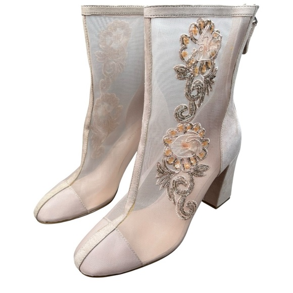 Avec Les Filles A Story Told By Azria Reagan Close Toe Mid-Calf Ankle Boot In 9M - Picture 3 of 7